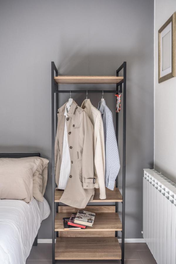 Suite 649 Mono Con Terrazzo โมดินา ภายนอก รูปภาพ